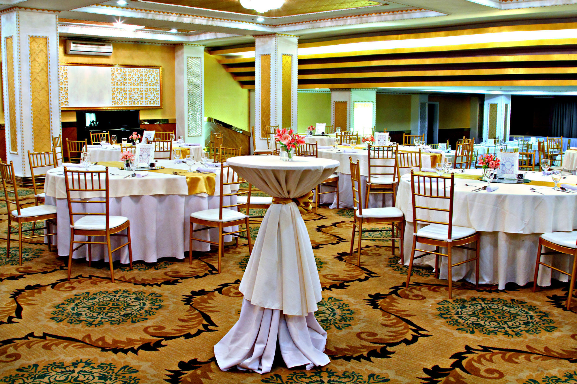 The Lake Hotel Tagaytay Tagaytay City Exteriér fotografie